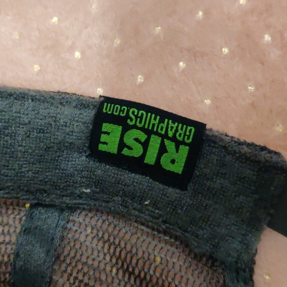 Rise designs snapback cap/hat - Picture 6 of 6